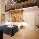 Bed & Breakfast The Dante House By House In Neapol