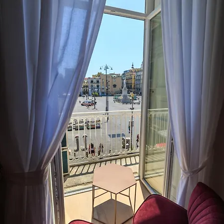 The Dante House By House In 4* Naples